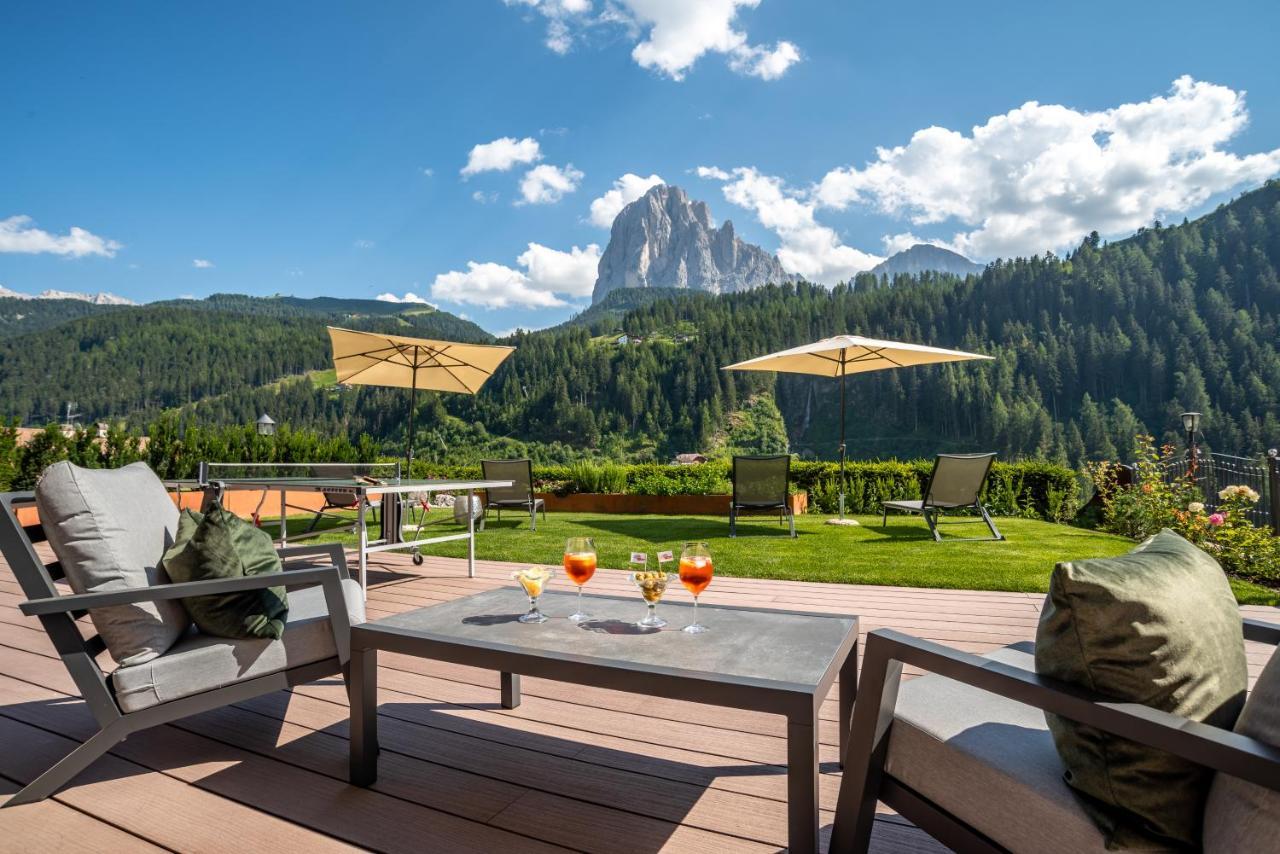 Hotel Vernel Santa Cristina Val Gardena Eksteriør bilde
