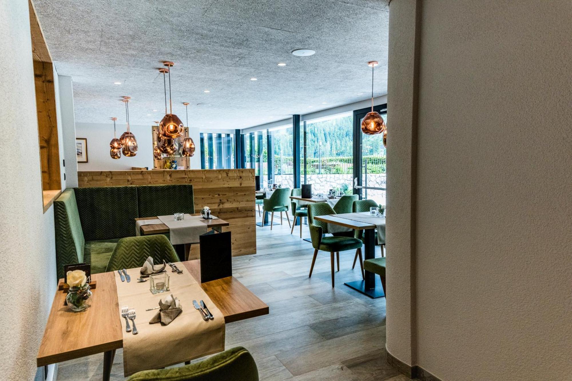 Hotel Vernel Santa Cristina Val Gardena Eksteriør bilde