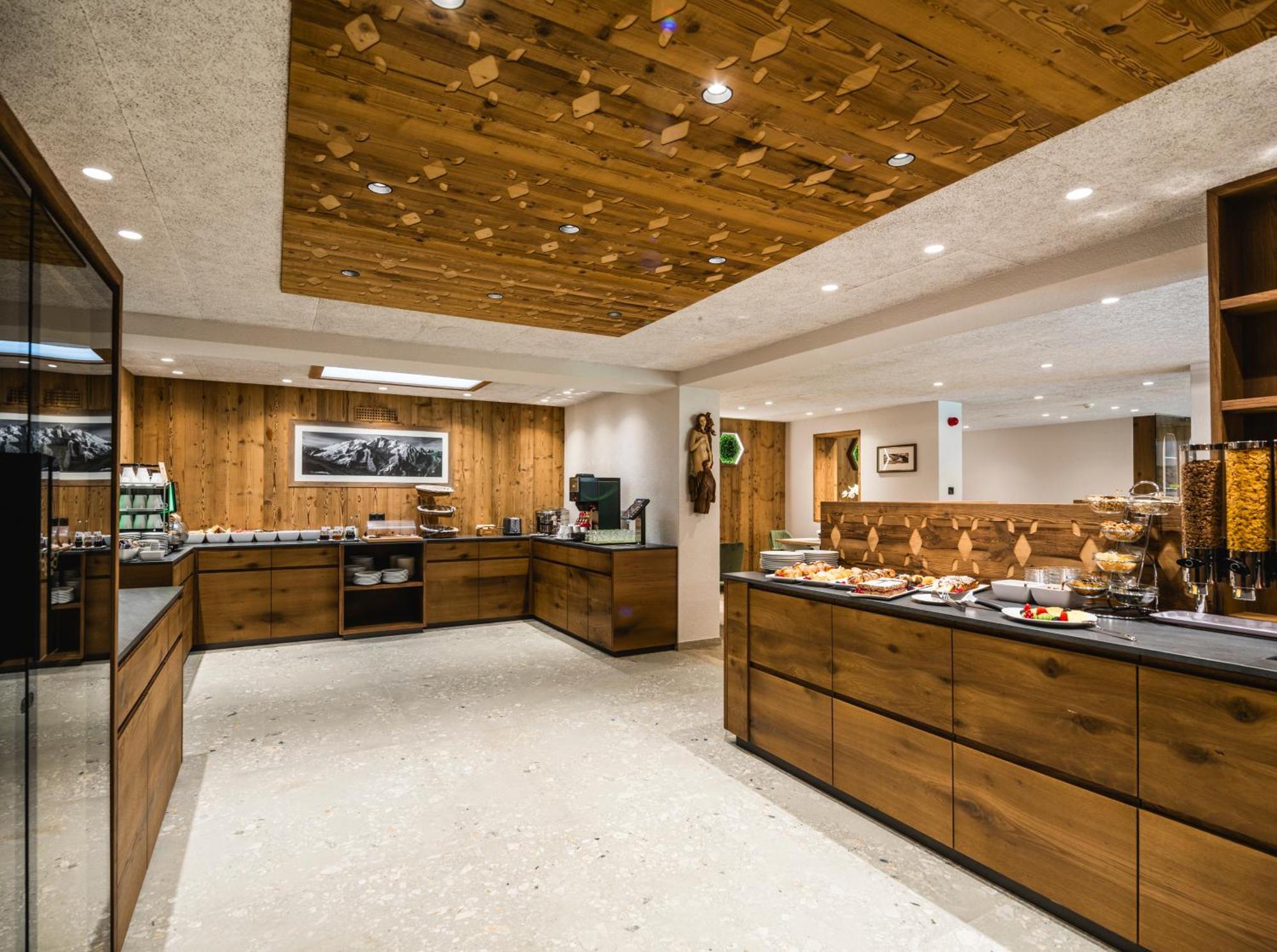 Hotel Vernel Santa Cristina Val Gardena Eksteriør bilde