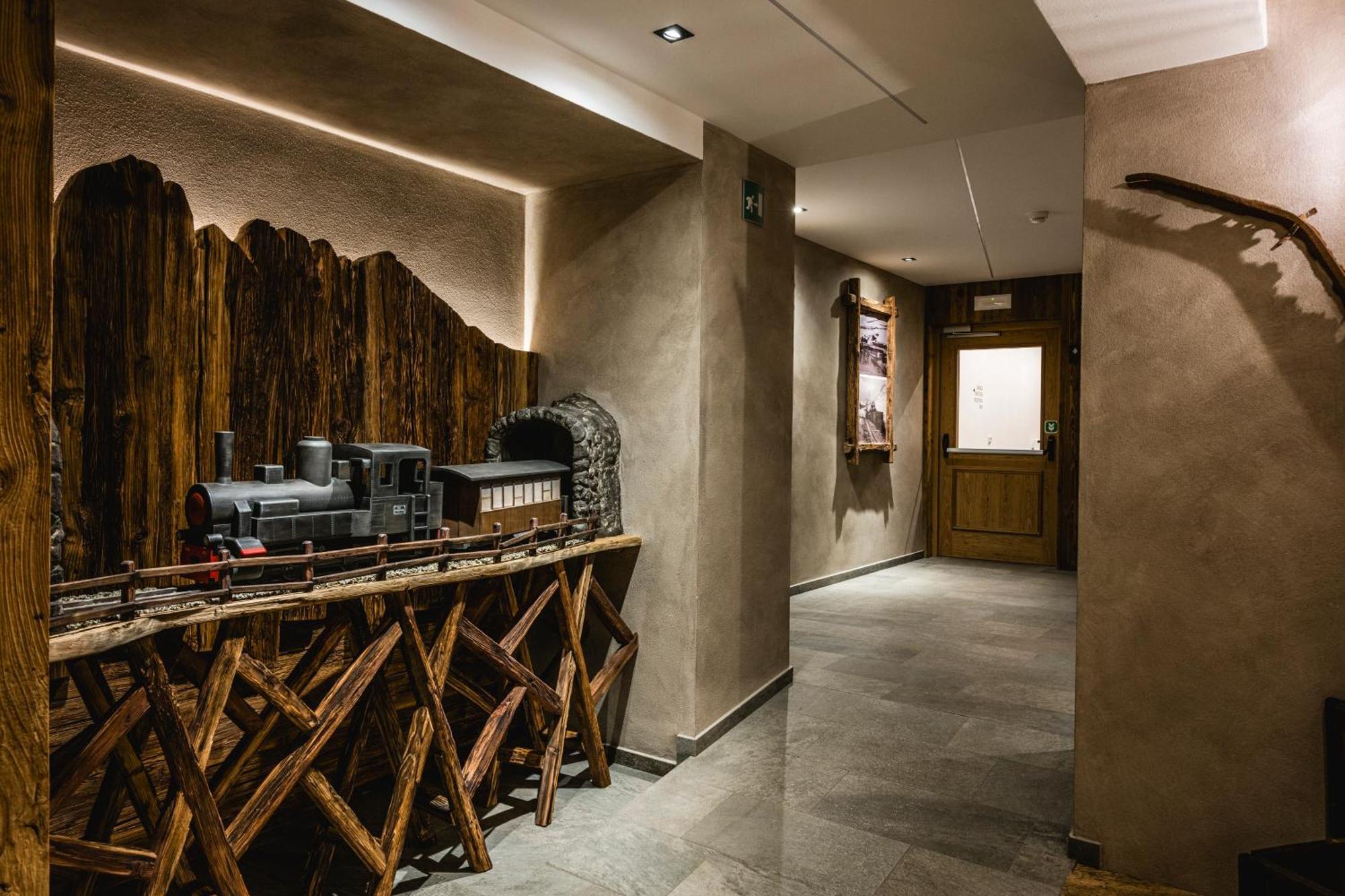 Hotel Vernel Santa Cristina Val Gardena Eksteriør bilde