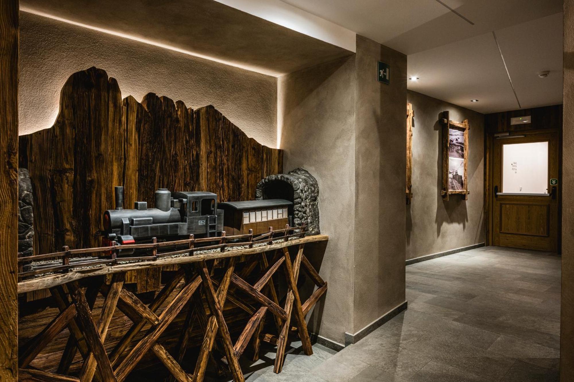 Hotel Vernel Santa Cristina Val Gardena Eksteriør bilde