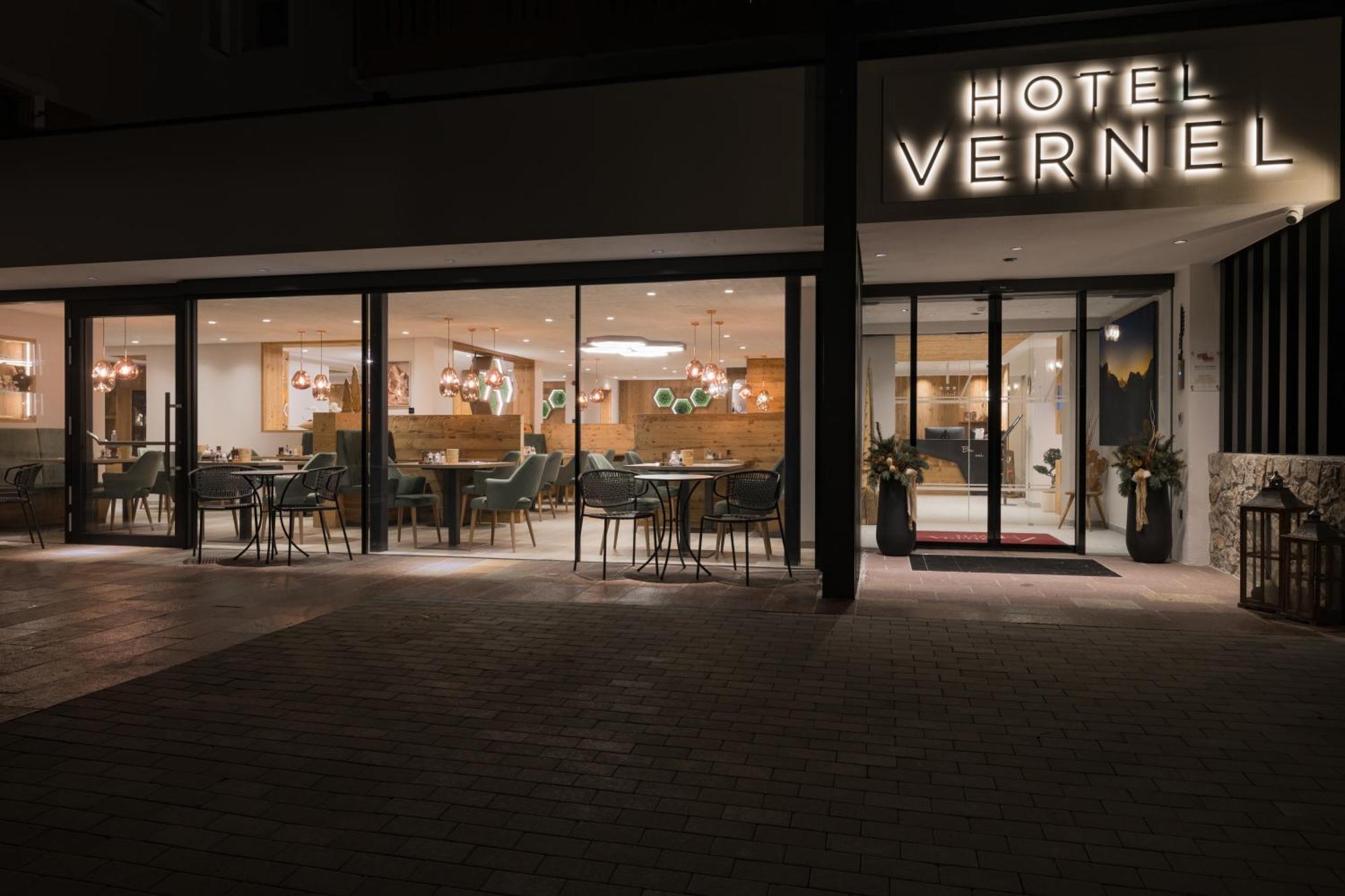 Hotel Vernel Santa Cristina Val Gardena Eksteriør bilde